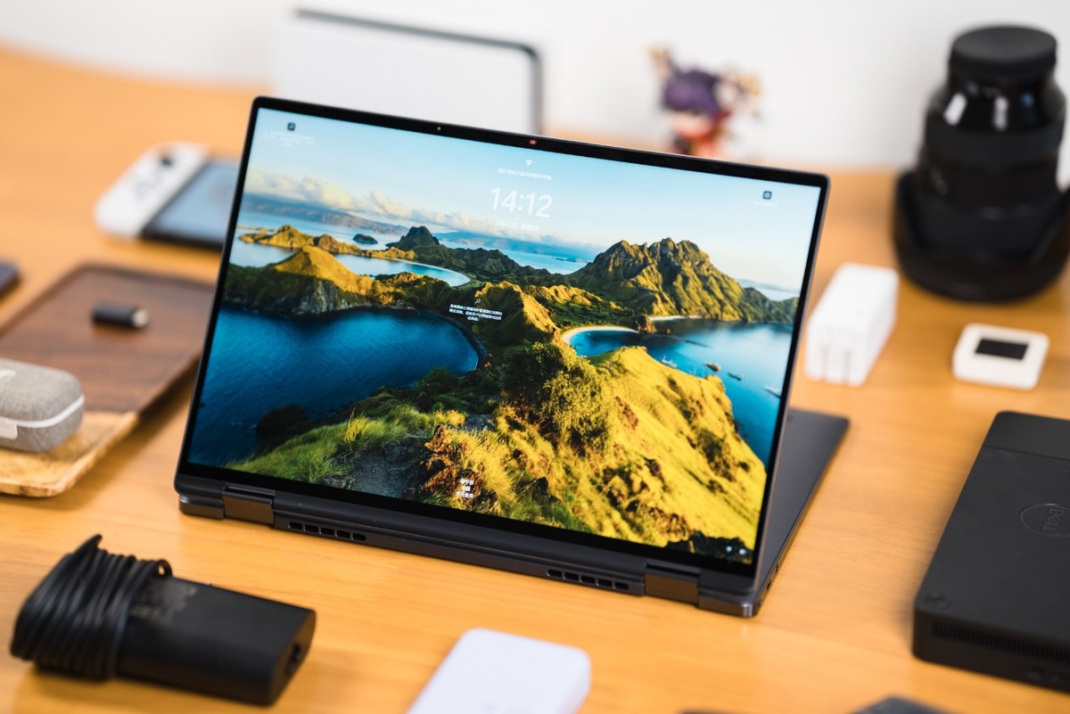 戴尔latitude7440测评,戴尔latitude7390