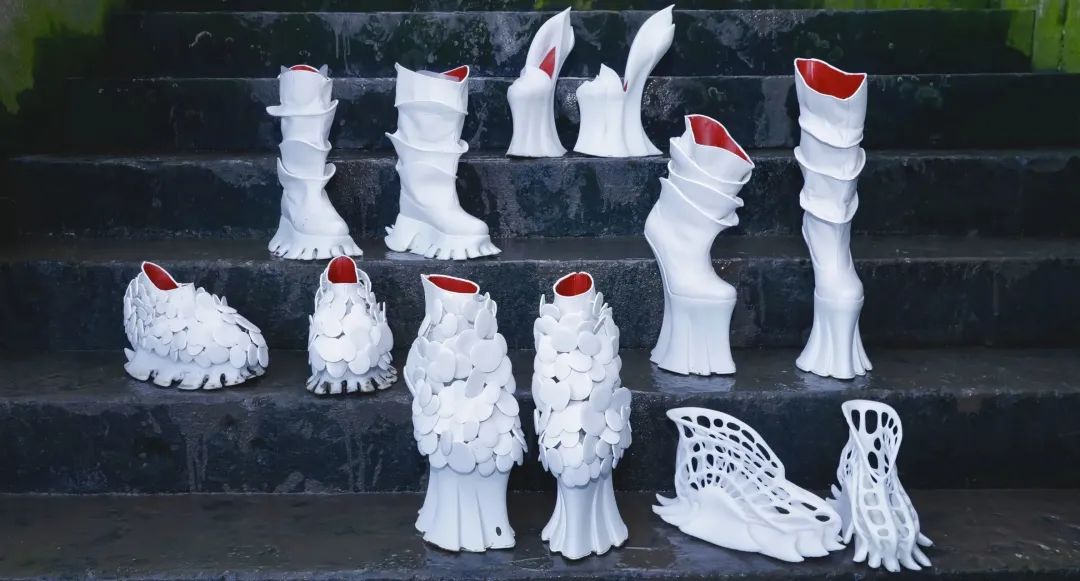 巴黎世家设计款穿搭,巴黎世家离谱鞋子设计