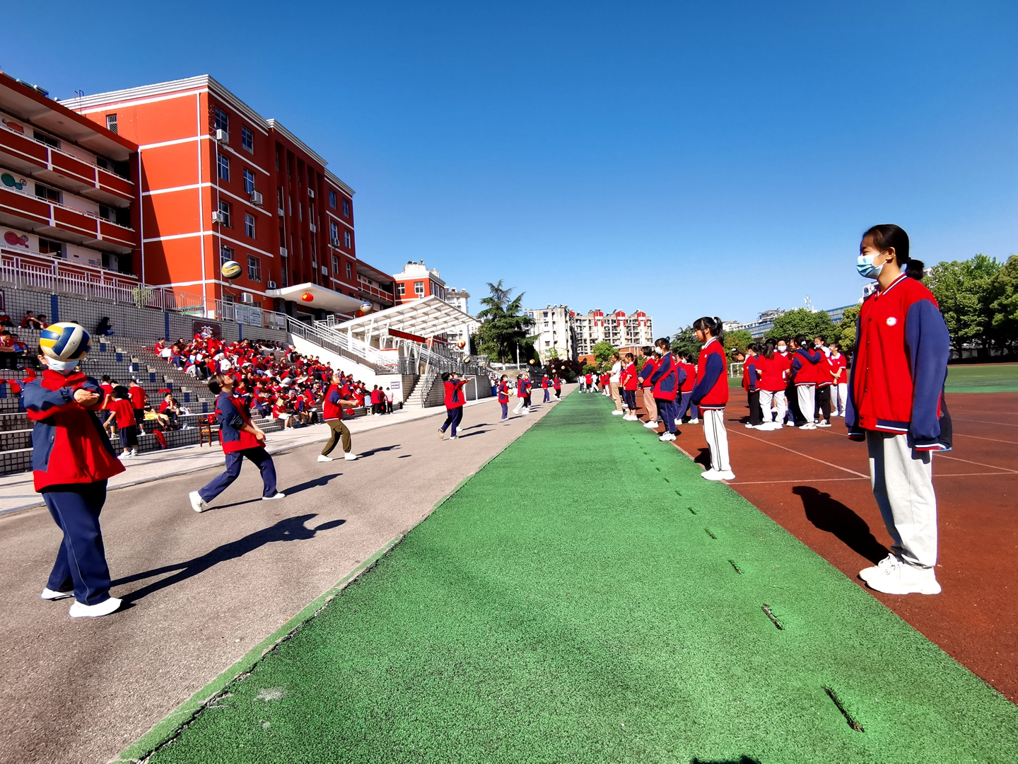 学校春季运动会活动,学校春季运动会活动报道