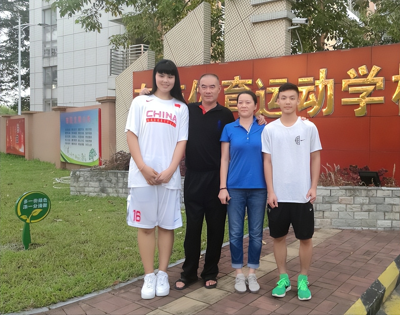 中国最美体坛女神都有谁？体坛颜值天花板？您心中的最美女神是谁