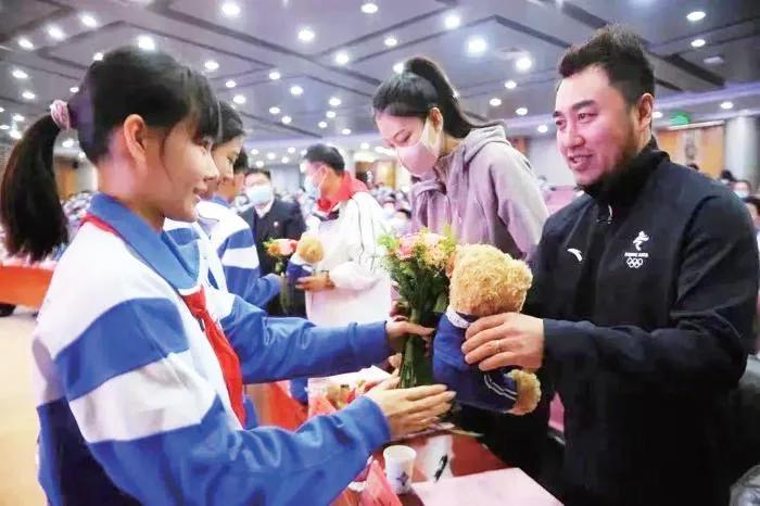 学校爱眼护眼活动计划,学校爱眼护眼预防近视活动