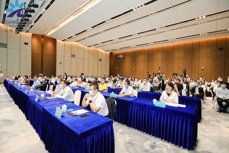 大咖云集，思想盛宴！深圳光明这场创新大会，把脉“绿色双碳科学建造”最新趋势