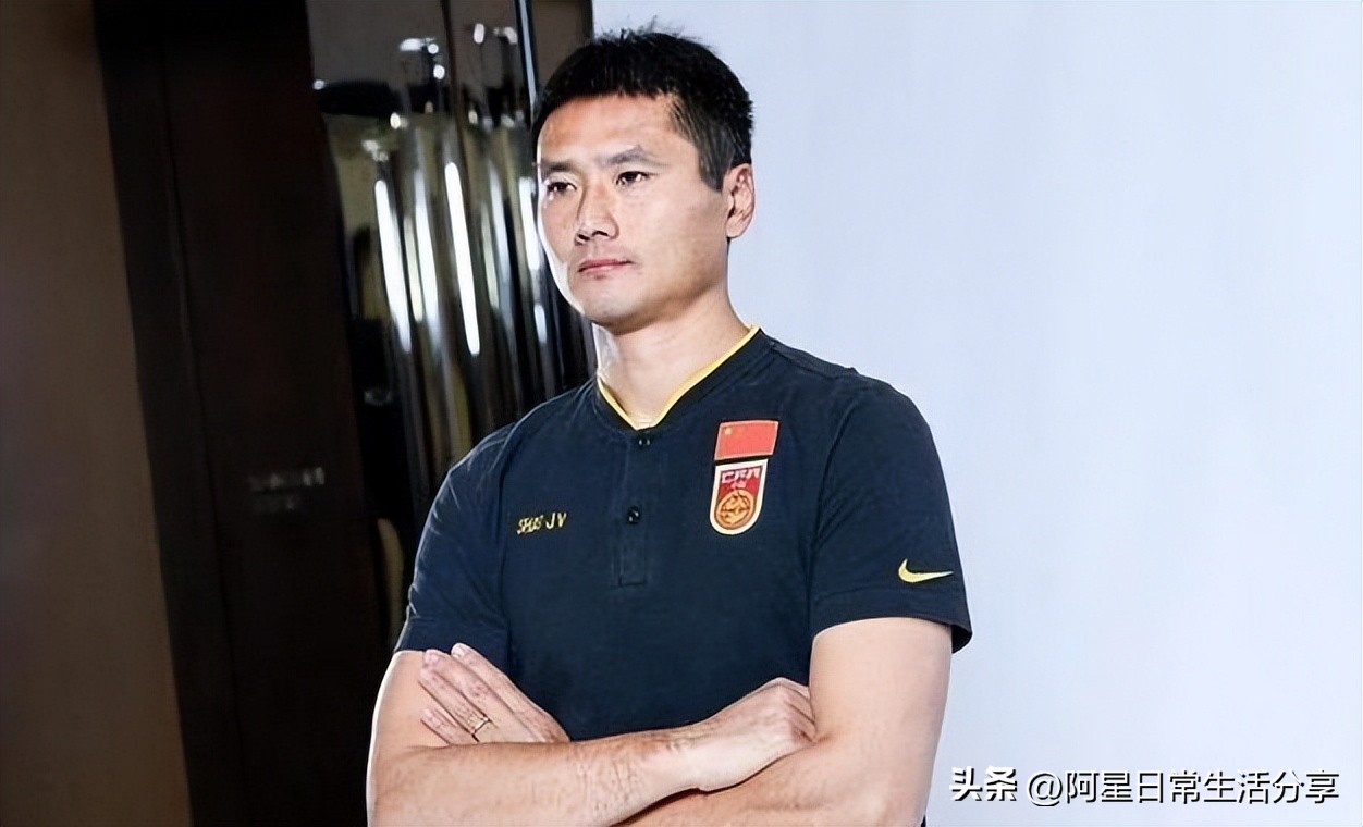 足球运动员邵佳一图片,邵佳一在中国足协任什么职