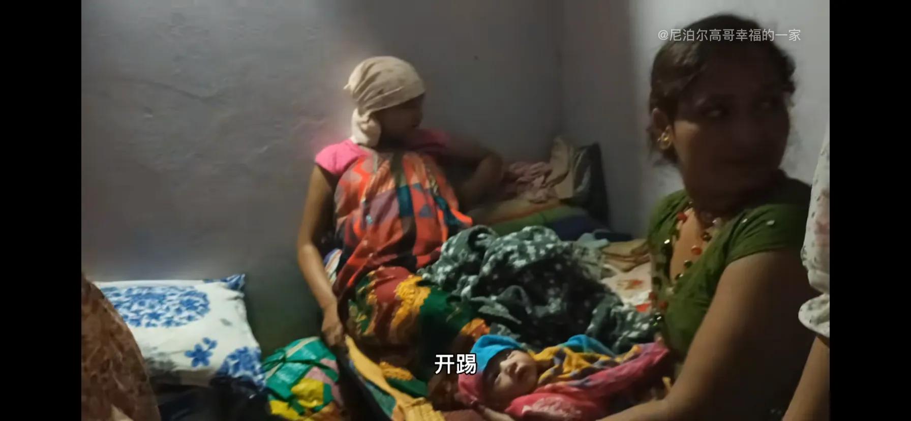 尼泊尔烧鸡的视频,尼泊尔媳妇烧鸡娜直播视频