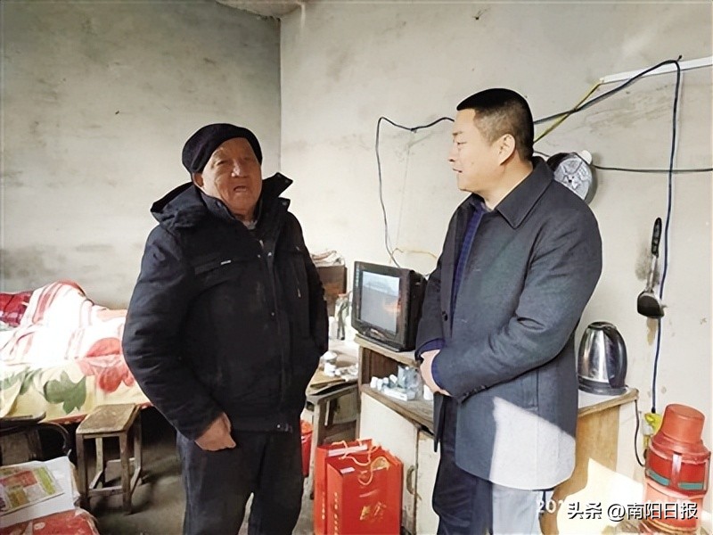 50载壮志未酬33年务实为民—追忆宛城区东关街道*党**工委副书记、办事处主任陈风晓同志