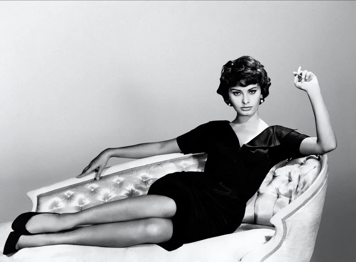 索菲亚罗兰惊艳写真照,索菲亚罗兰年轻最美的照片