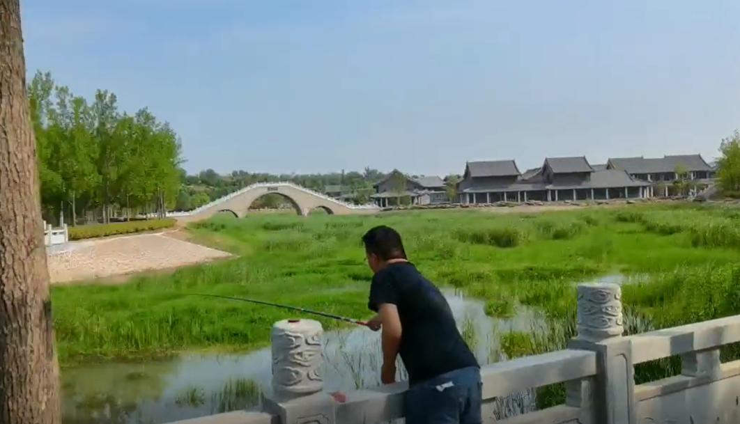 郑州冬季周末遛娃好去处,郑州金沙湖高尔夫观邸遛娃