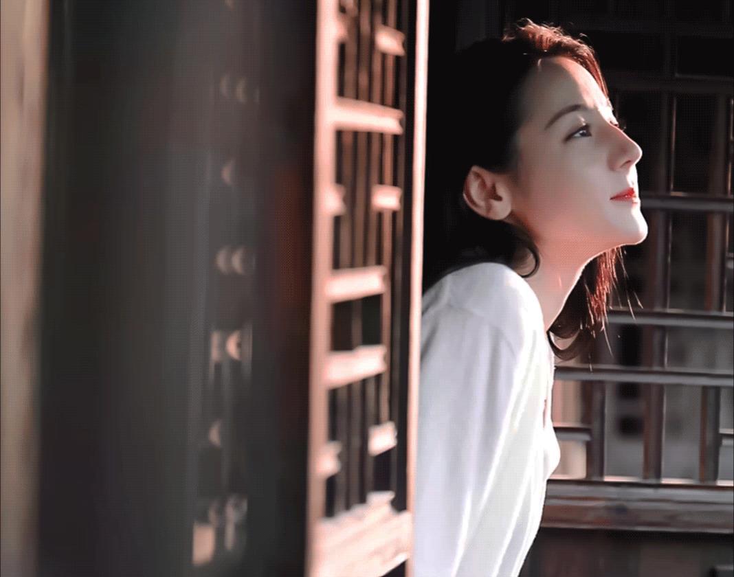 黄景瑜方起诉造谣者不信谣不传谣,迪丽热巴用行动澄清和黄景瑜恋情