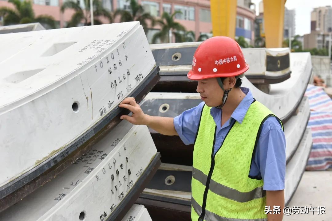 习*平近**总书记在北京冬奥会、冬残奥会总结表彰大会上的重要讲话在首都职工中引发强烈反响
