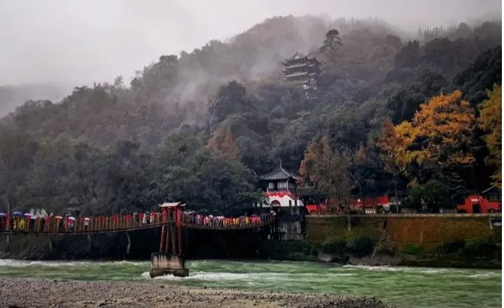 成都重庆九寨沟旅游攻略自由行,70-80岁老人旅游攻略成都