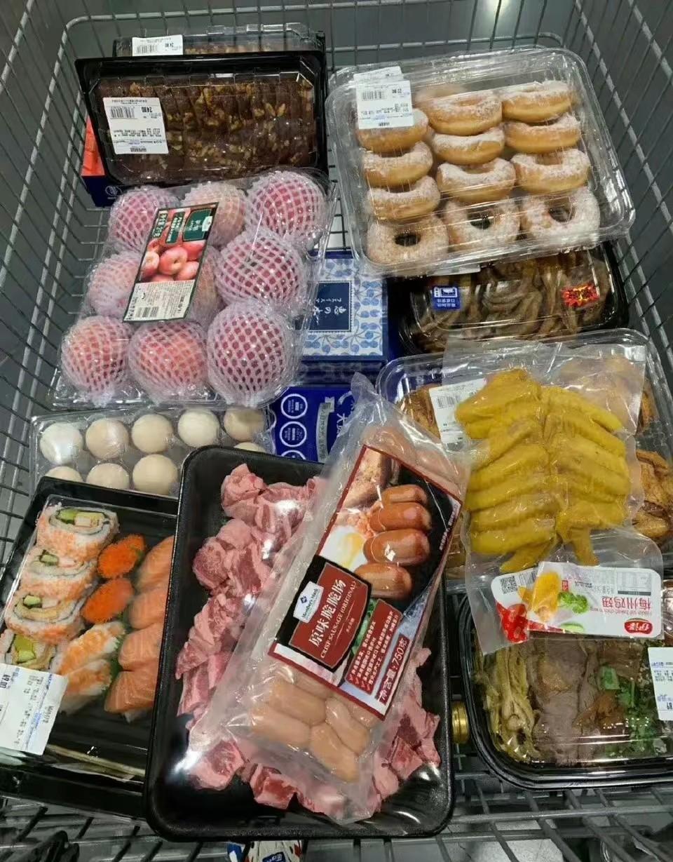 逛超市买菜物价高,超市买菜花了几千块钱