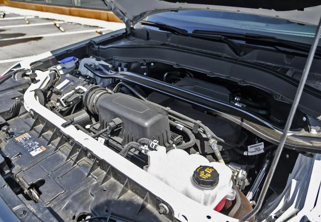 三年亏一半的福特探险者,福特探险者哪一年最值得购买