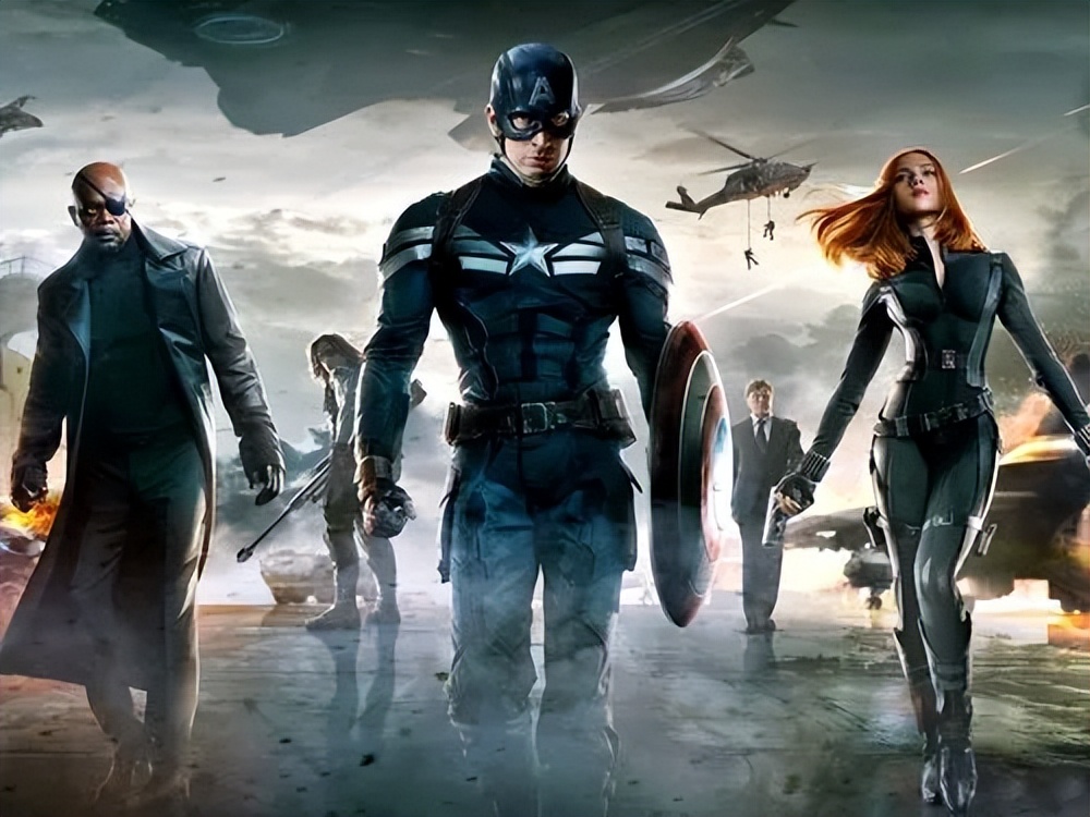 美国队长以凡人之躯比肩神明,美国队长怎么成英雄的