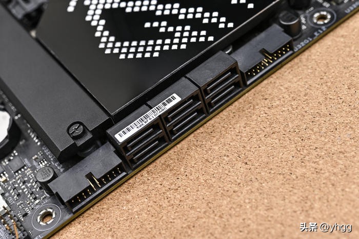 低调实用中塔——ROGZ690HERO+影驰4070Ti+银欣FARAB2装机展示