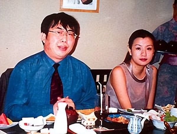 棋圣聂卫平结过几次婚,棋圣聂卫平是肠癌几期