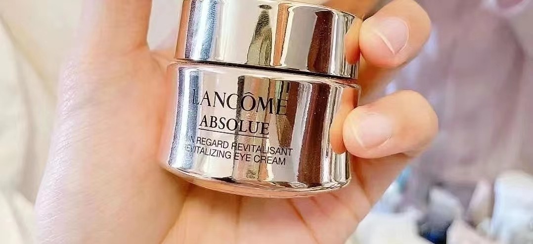 好用不贵的4款眼霜全脸,大牌最好用的眼霜去黑眼圈和细纹