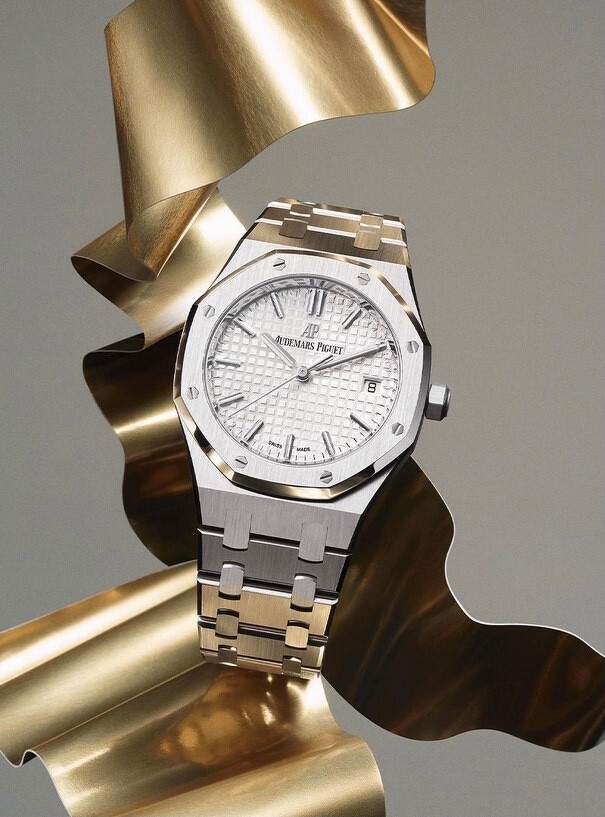 世界十大顶级名表最便宜款,十大名表入门手表及价格