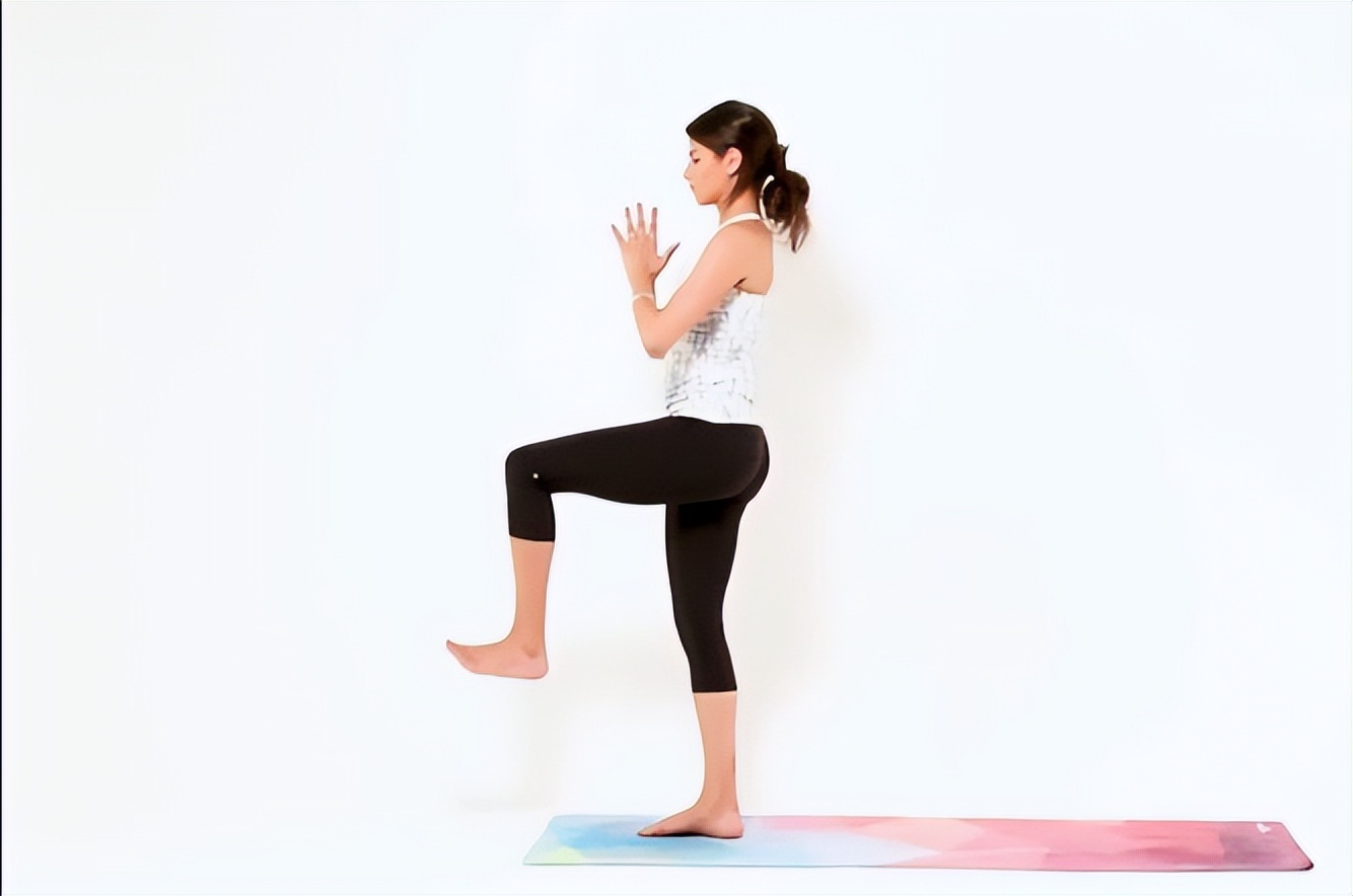 走路像鸭子是哪块肌肉的问题,走路像鸭子一样的是什么原因