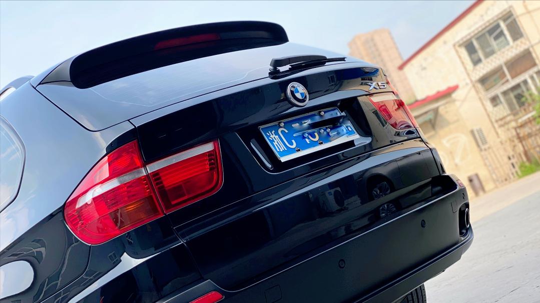 14款宝马x5老改新过程,2011款宝马x5翻新修复