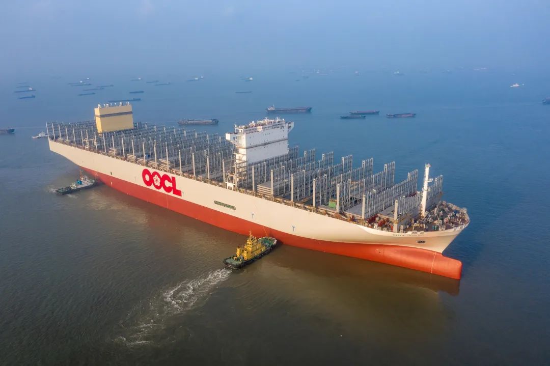 世界杯巨大游轮,世界杯集装箱体育场