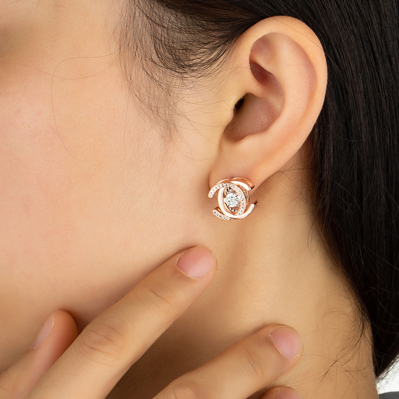 三八女神节送什么礼物最好,三八节适合买什么礼物