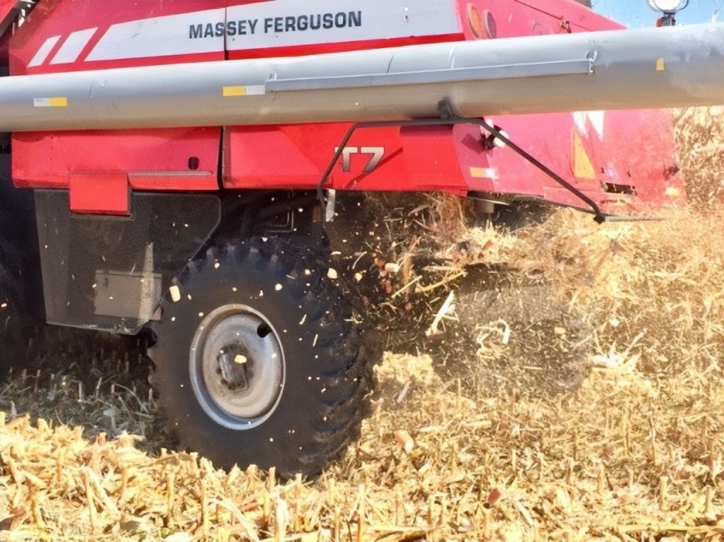 农机展联合收割机,农机联合收割机展会2020