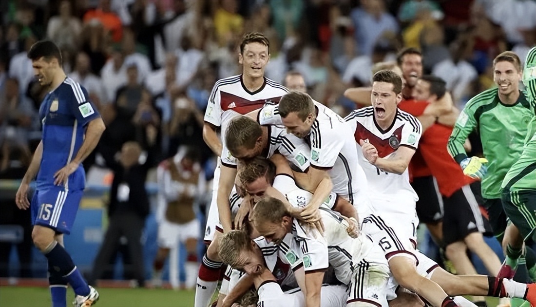 点燃世界杯热情,世界杯现场解说超燃十大集锦