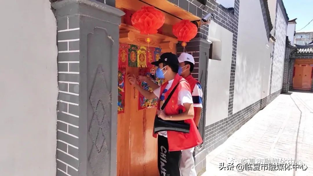 临夏市：小家大爱！母子档姐弟兵，抗疫一线的“全家总动员”