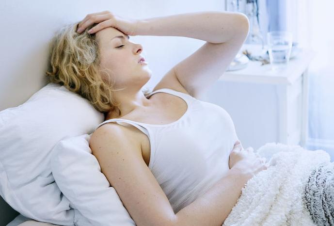 21岁女子确诊宫颈癌痛哭自责,23岁女子外阴癌前病变