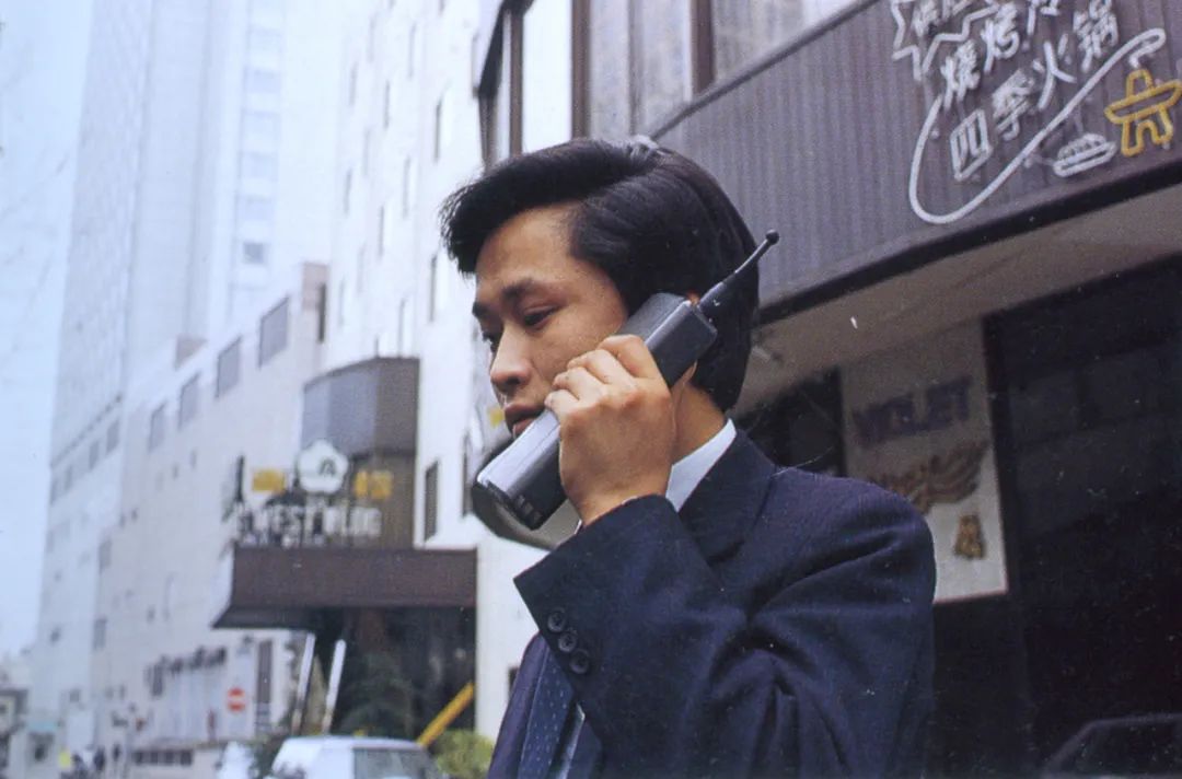 不同年代的人眼中的bb机,大哥大bb机现状