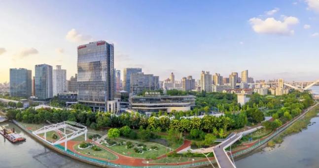 绿地主要资产,绿地最新财务情况