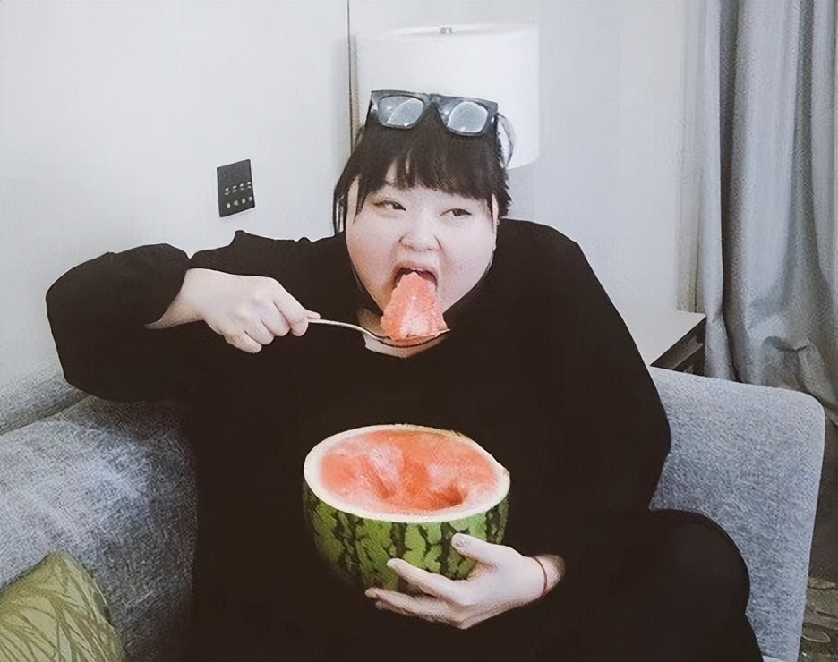 前tvb女星吃路边摊体重200斤引担忧,tvb女星吃路边摊引担忧