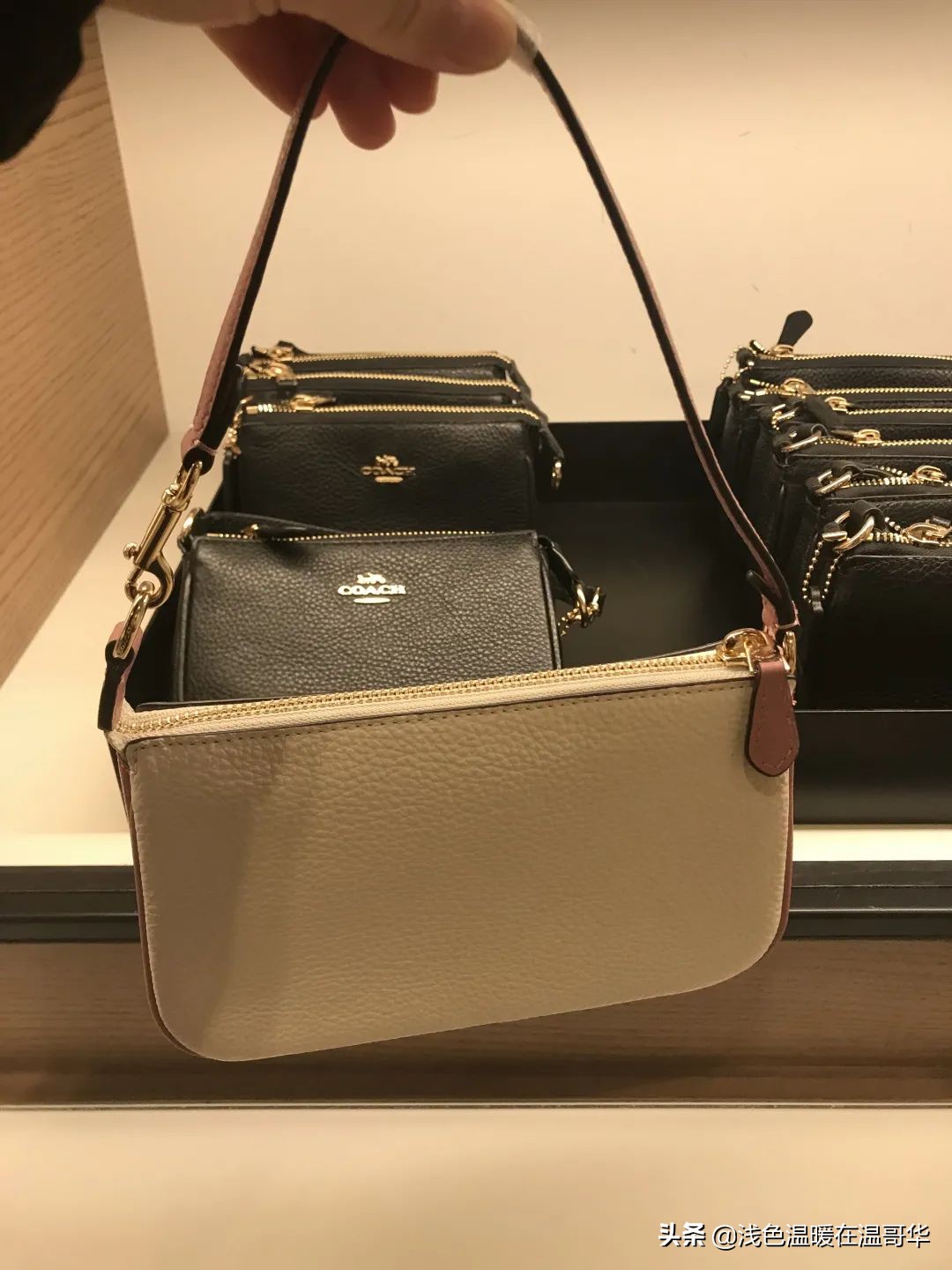 奥莱coach男士包,coach奥莱款必买款