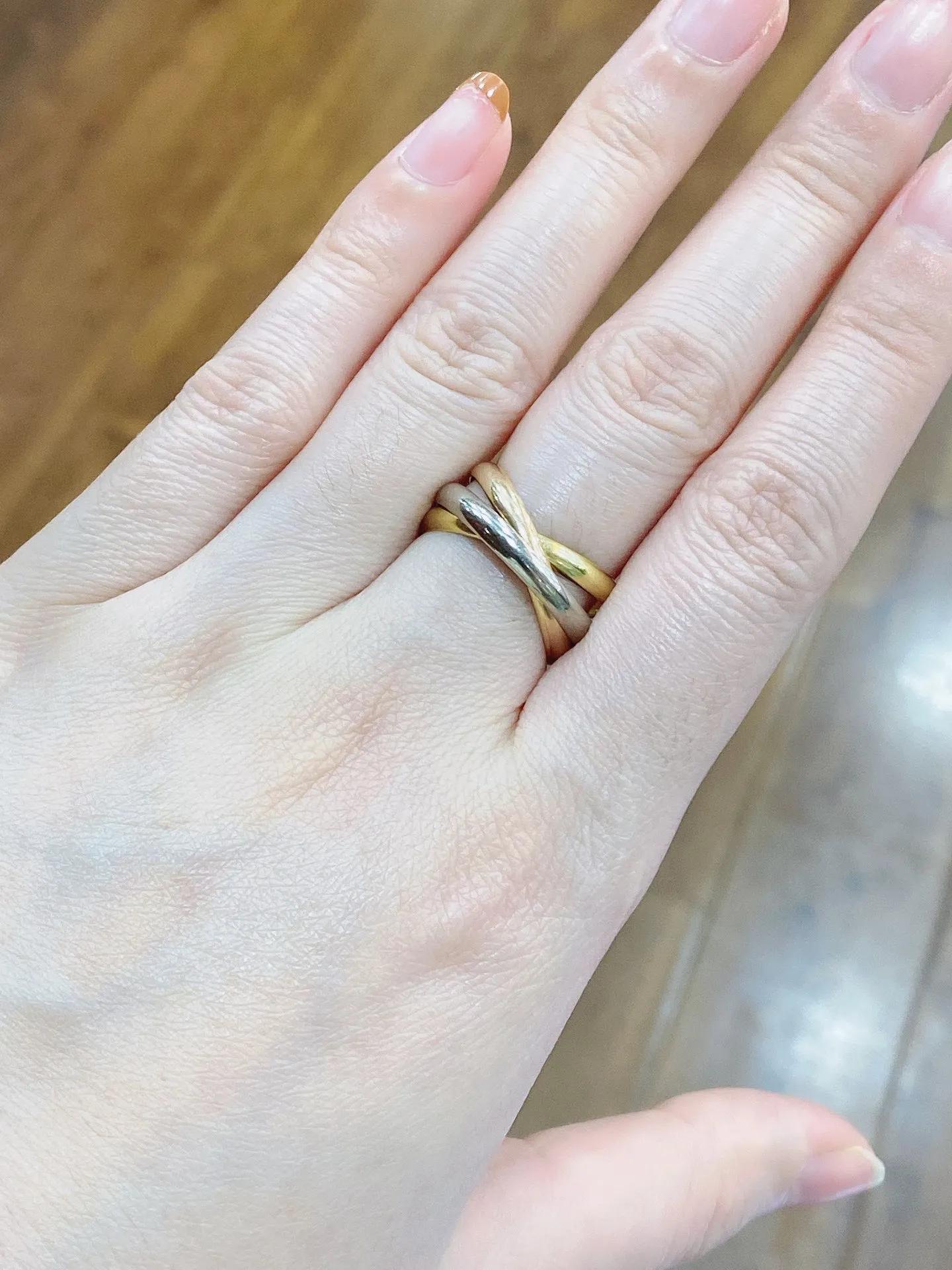 卡地亚三色戒指真假鉴定,卡地亚三色戒指宽版和窄版哪个好