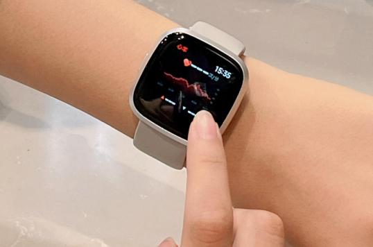 测心率和血压的智能手表男款,可以监测血压的智能手表推荐