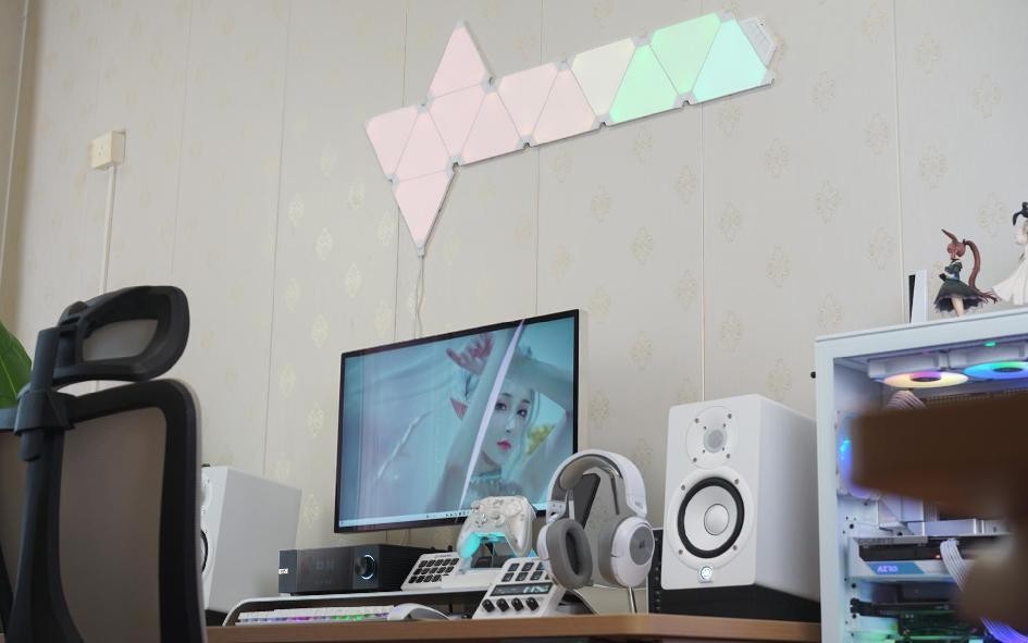 提升桌面颜值的桌搭好物,蓝色系风格桌搭