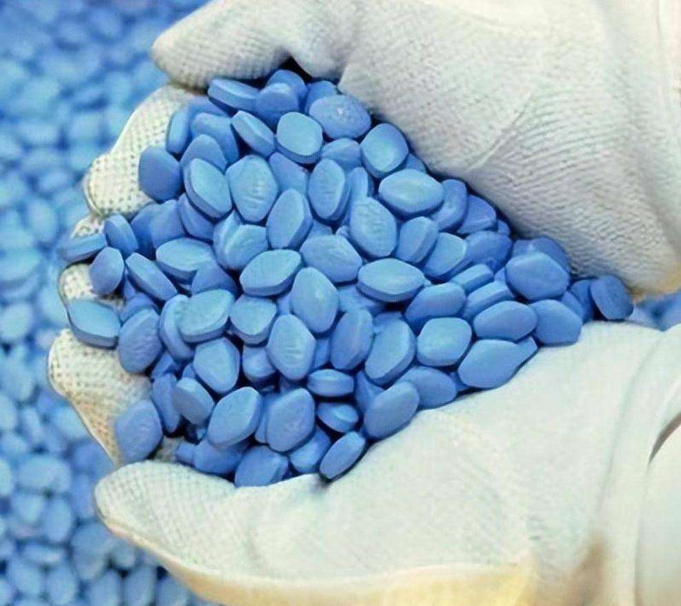 女子买“伟哥”偷偷喂老公，结果如何？医生：这药可不能这么吃