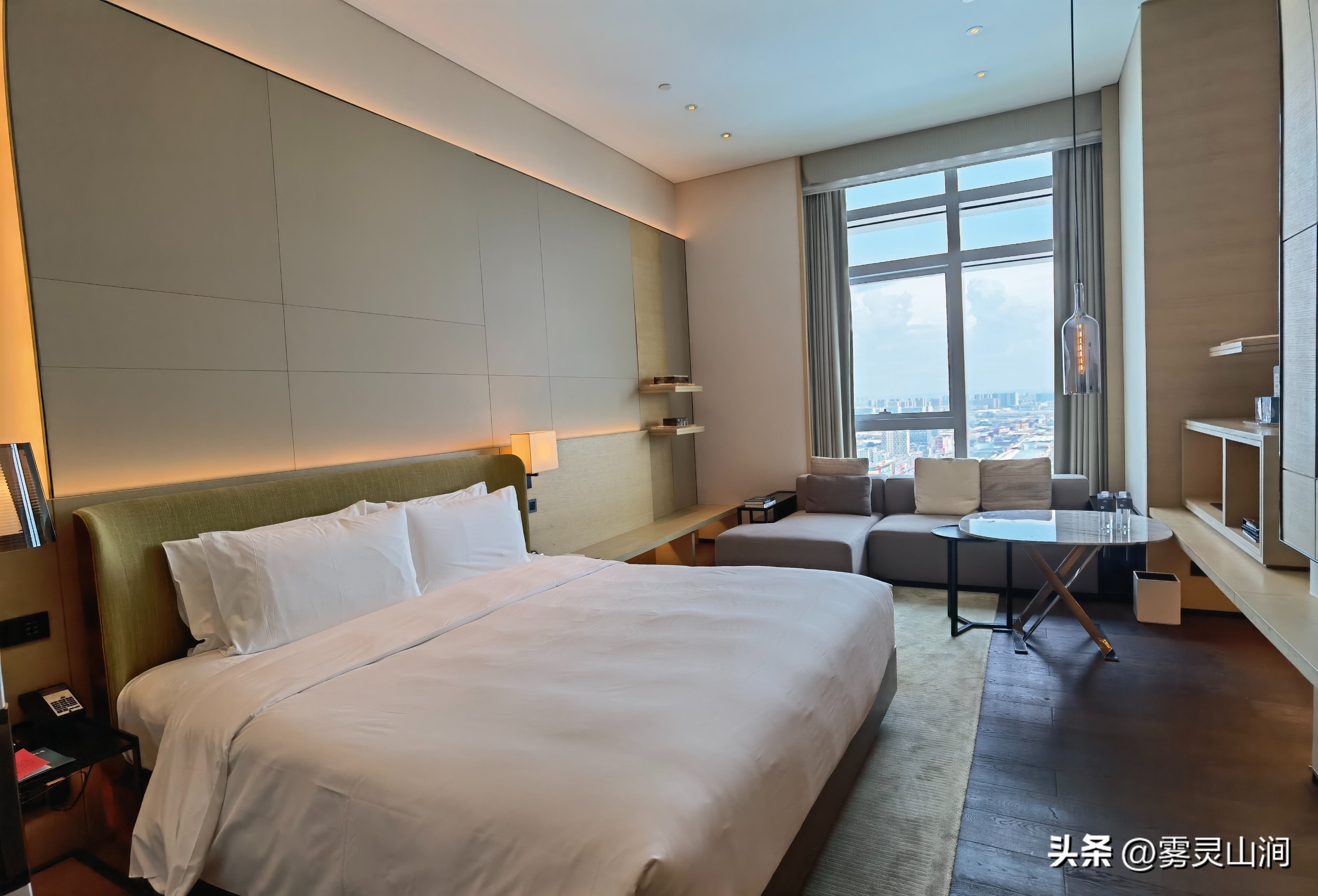 佛山罗浮宫索菲特酒店夜景,佛山罗浮宫索菲特酒店的布局亮点