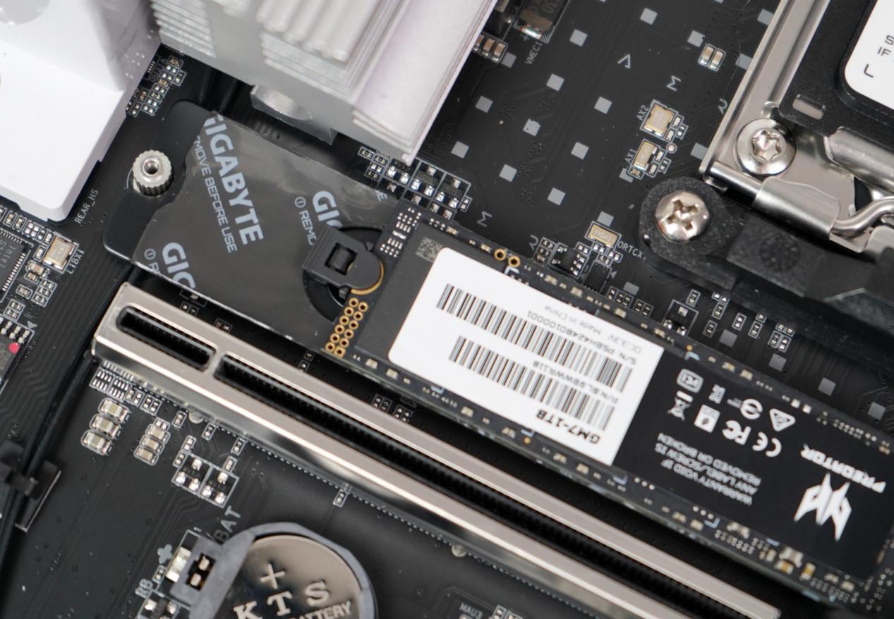 锐龙3700x配b450主板评测,锐龙53600配技嘉主板