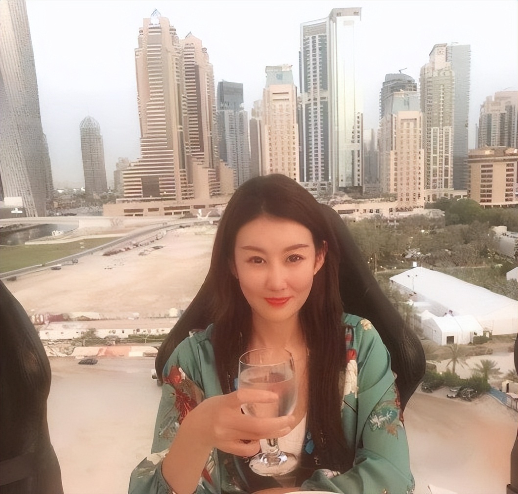 王宝强靠装疯卖傻成影帝甄子丹,傻根王宝强