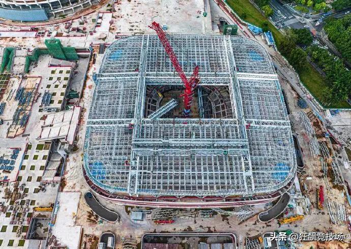 中超新赛季专业足球场视频,不甘落后