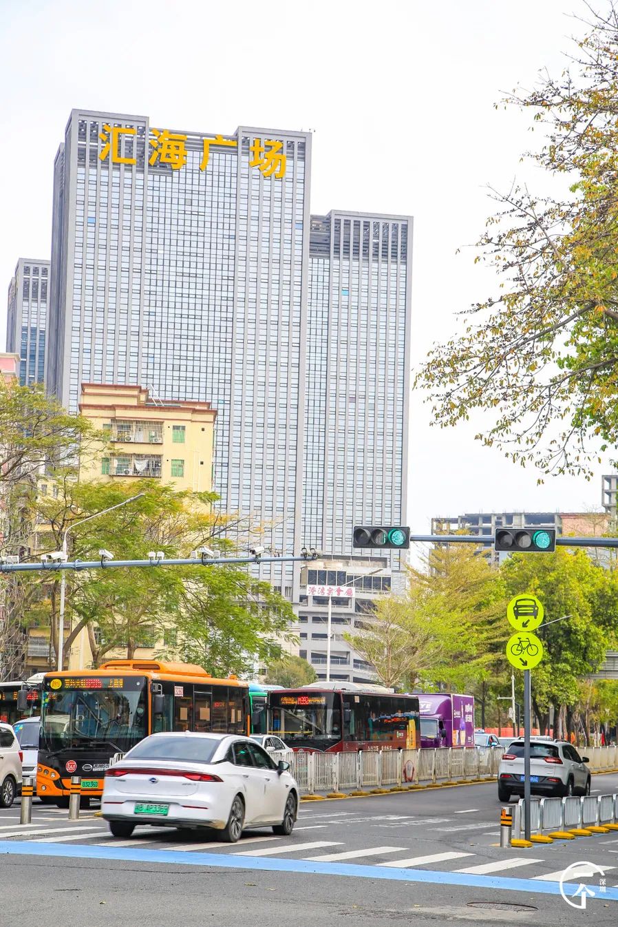 我在富士康干了24天能拿多少钱,暑假工富士康打工的真实生活