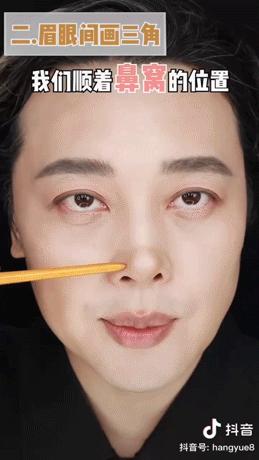 女生为了变美到底有多假动漫版,女生为了变美做整容手术