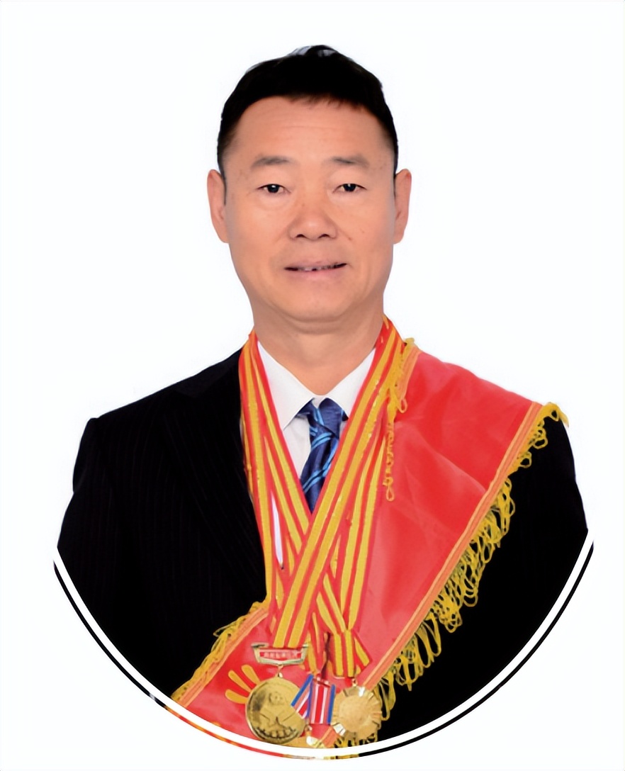 「寻找创新标杆」王海生：潜心修炼“华钢”焊接巧匠真功夫