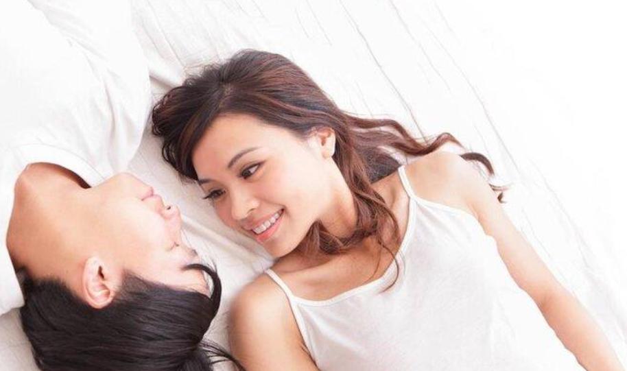 同房后，女性身体发热、发红？医生：这是性红晕！男女要早了解！