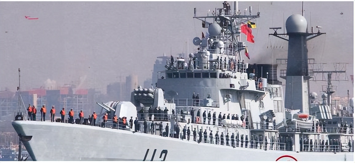 苏州舰与美舰相距多远,双方航母相距多远为安全距离