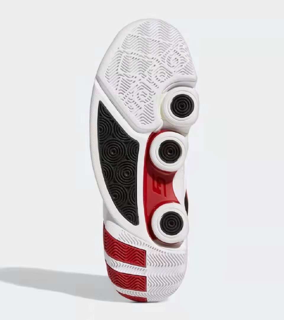 三球球鞋三代好还是二代好,三球二代球鞋测评