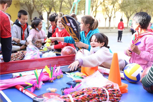 为中国足球梦想助力,为农村孩子筑梦爱心公益活动