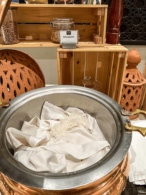 阿联酋丽思卡尔顿,阿联酋野奢帐篷