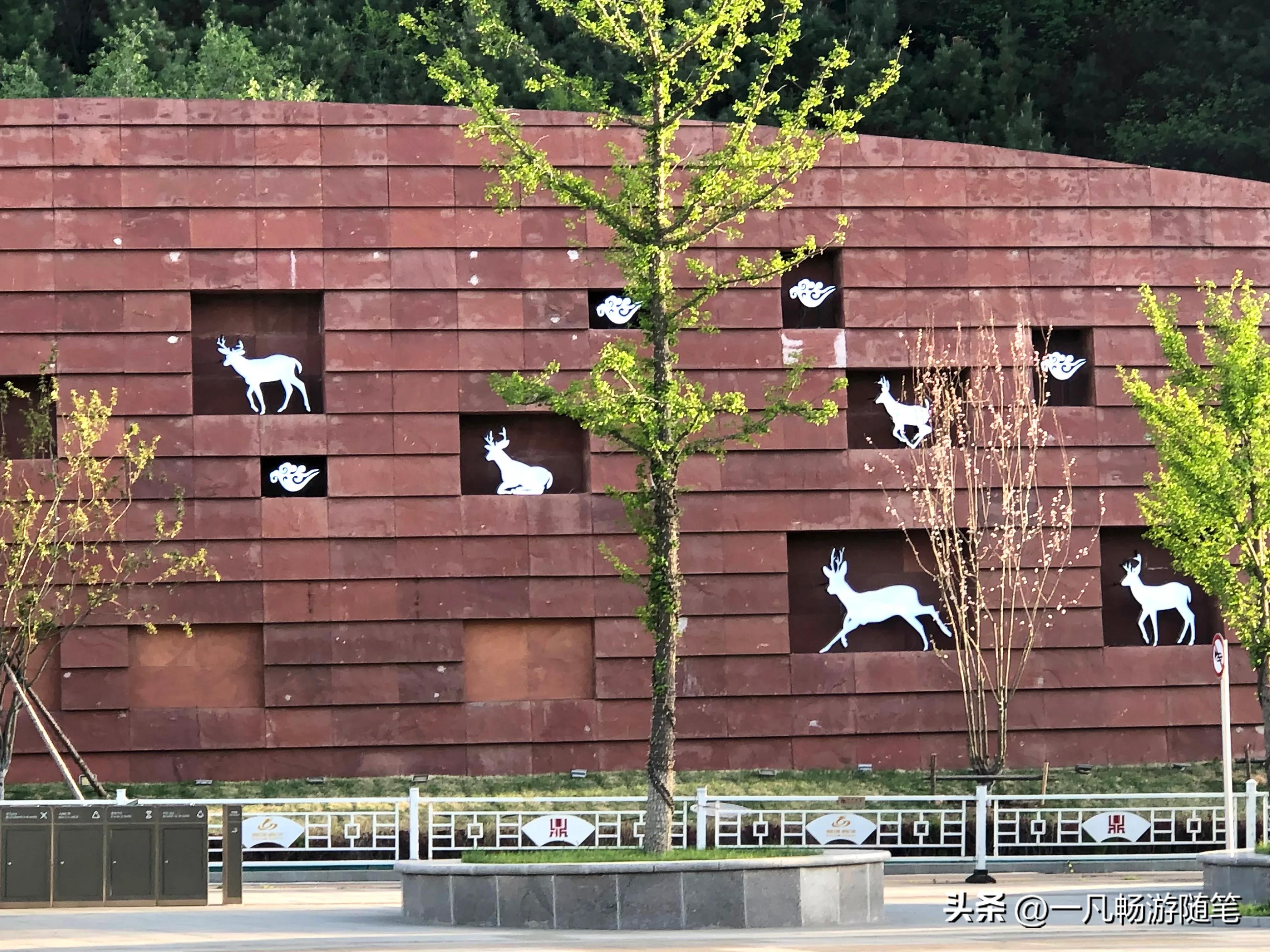 鼎盛王朝元宝街重阳节的活动,鼎盛王朝和鼎盛元宝街是一个吗